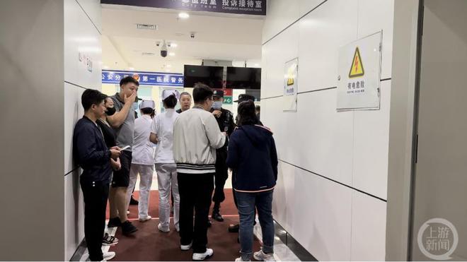 乐鱼最新版本下载,齐齐哈尔体育馆坍塌事故造成11人死亡一排球队队员因受伤停训躲过